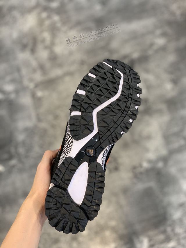 Adidas鞋 阿迪達斯秋冬新品 馬拉松 豬巴加厚網 休閒運動慢跑鞋 男女同款  hdx13285